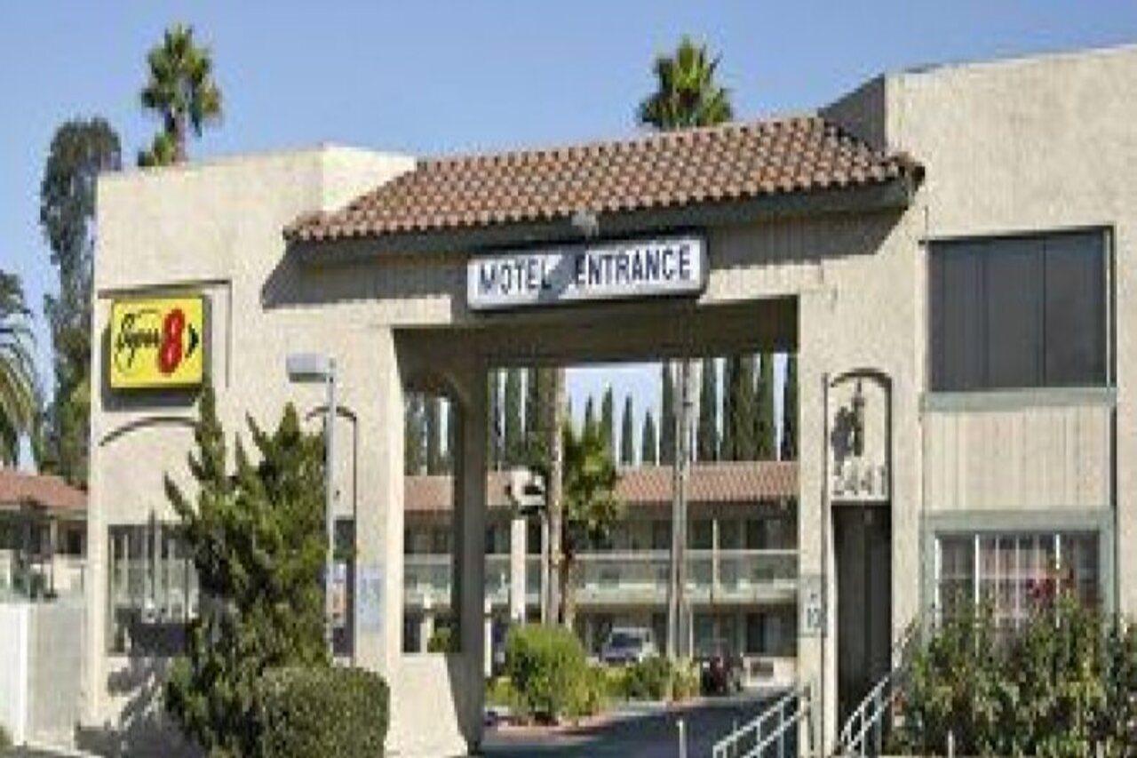 Hotel Seville - Ontario Airport/Chino Exterior photo
