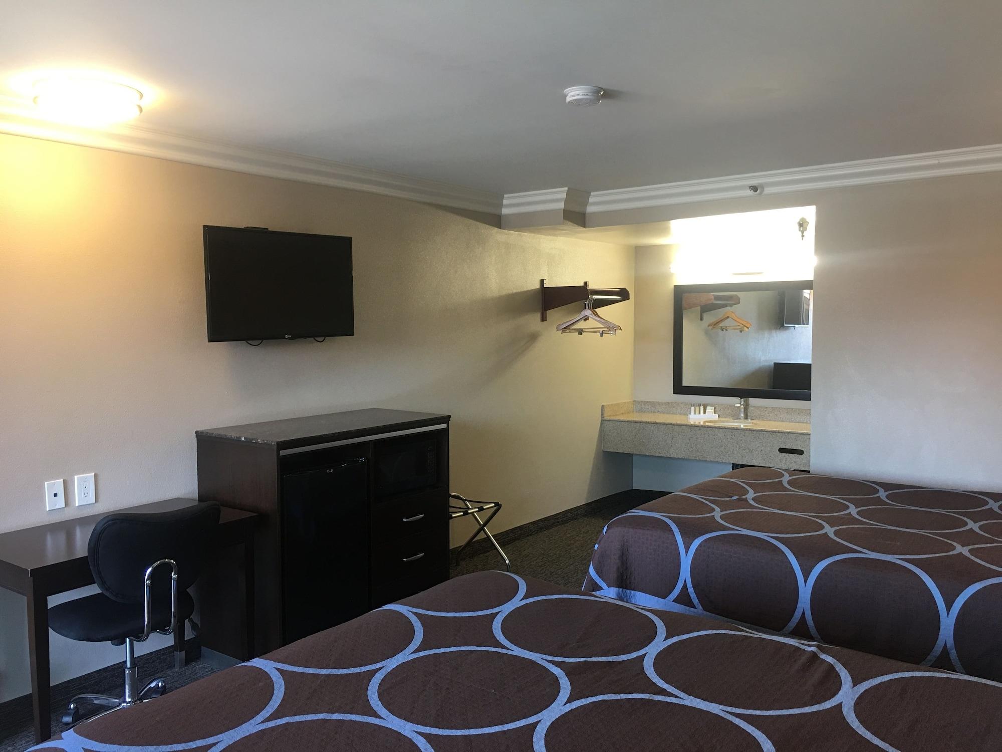 Hotel Seville - Ontario Airport/Chino Exterior photo
